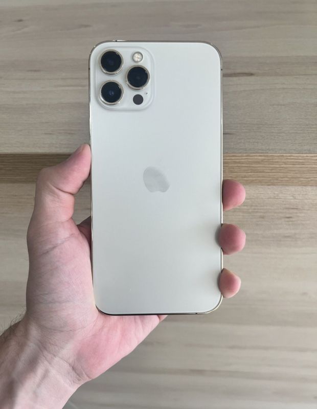 Iphone 12 pro srochna Iphone 12 pro srochna
