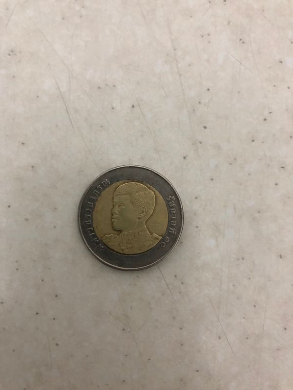 Shvetsiyani 10 bat li tangasi Shvetsiyani 10 bat li tangasi