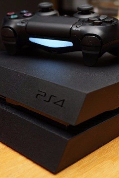 Play Station 4 slim 1Tb, 2 ta jyostik Play Station 4 slim 1Tb, 2 ta jyostik