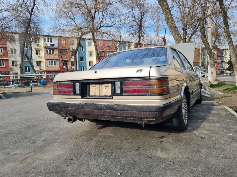 Tayota soarer cupe 1988 avotmat