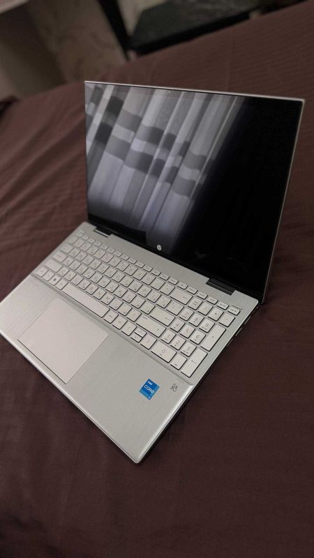 Ноутбук HP Pavilion x360 – 15