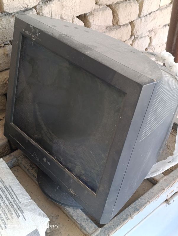 ПК монитор 300мын ПК монитор 300мын