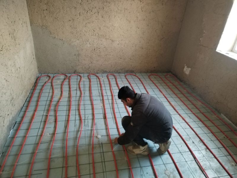 ELEKTIRKA Santexnika ishlarini kamera qoʻyish vayifay kabil hamasi ELEKTIRKA Santexnika ishlarini kamera qoʻyish vayifay kabil hamasi