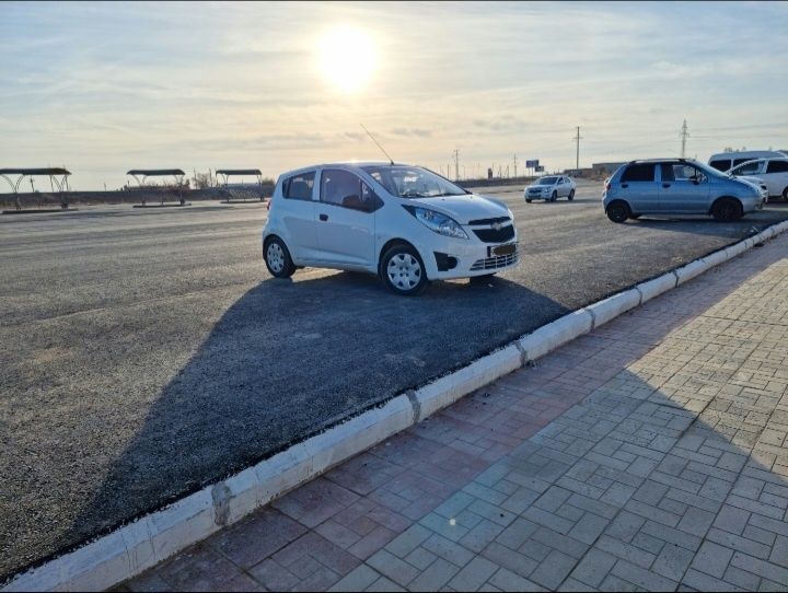 Spark 1 Позиция сатылады Spark 1 Позиция сатылады