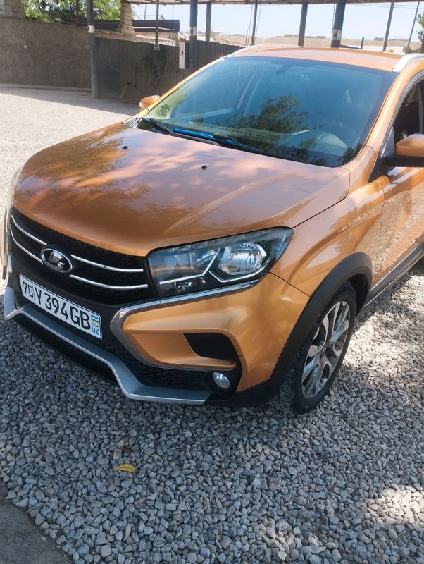 LADA EXTRA CROS LADA EXTRA CROS