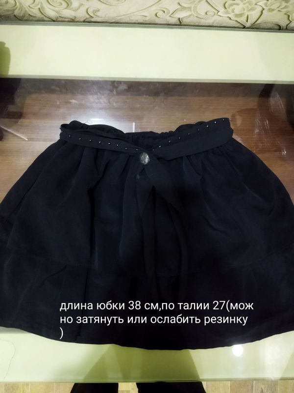 Юбки на девочку, чёрная шелковая и джинсовая Юбки на девочку, чёрная шелковая и джинсовая