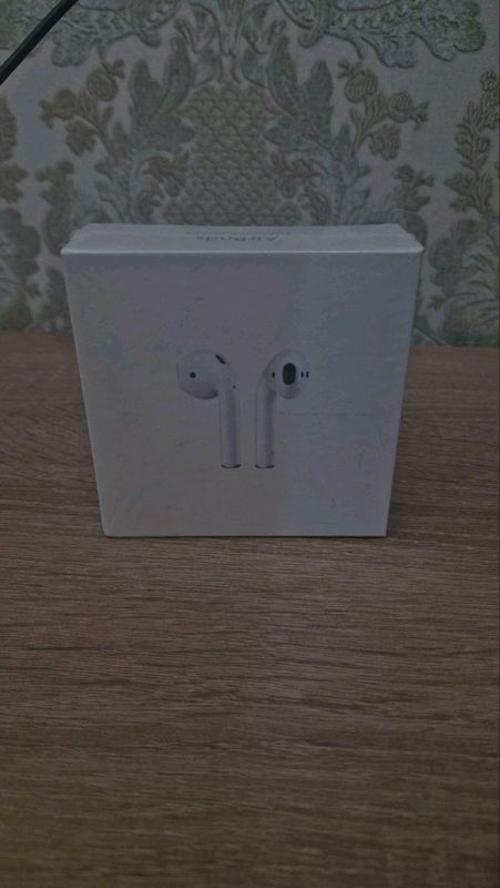 Airpods 2.2 Airpods 2.2