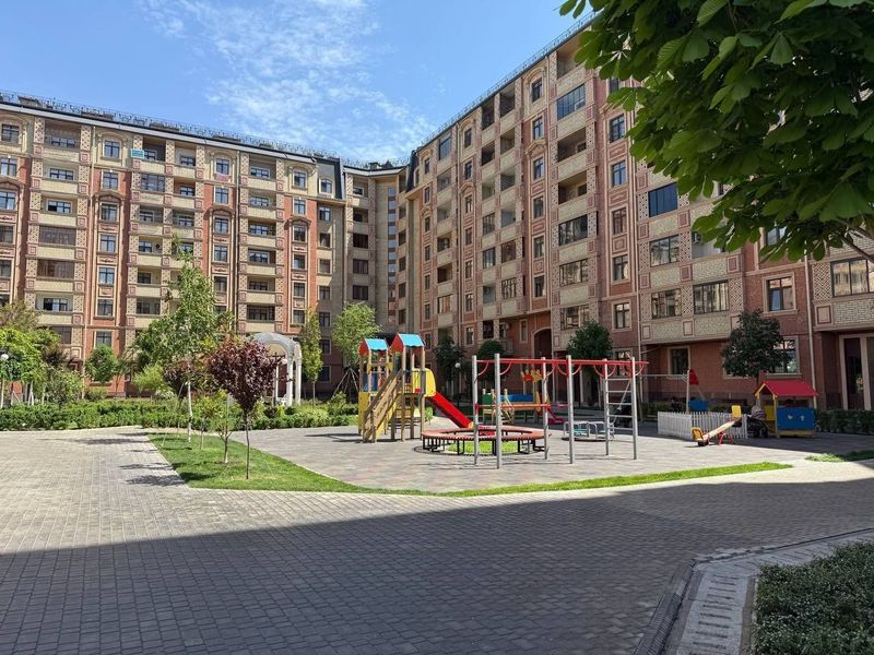 Элитный комплекс Парисьен Golden House, новая квартира в аренду Элитный комплекс Парисьен Golden House, новая квартира в аренду