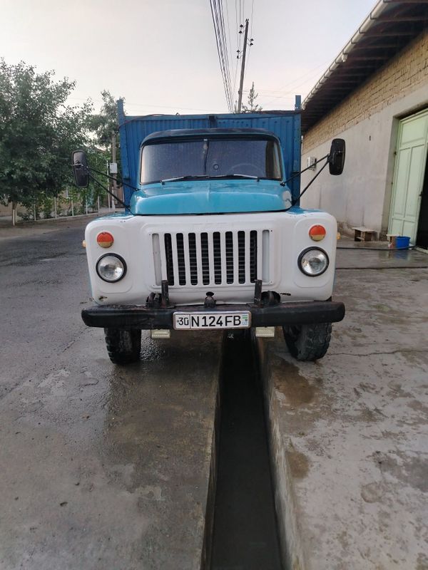 Gaz 53 srochna sotiladi Gaz 53 srochna sotiladi