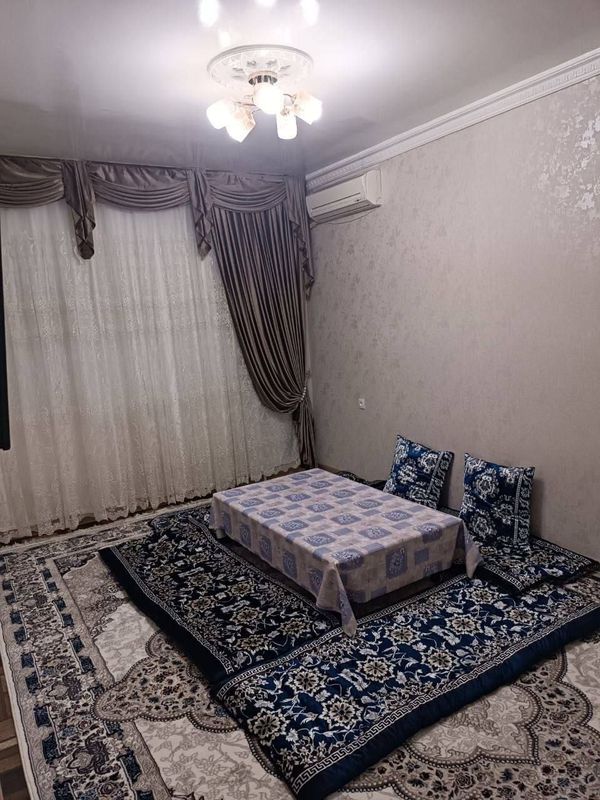 Сдаётся 3-комнатная квартира в Юнусабаде, рядом с метро.