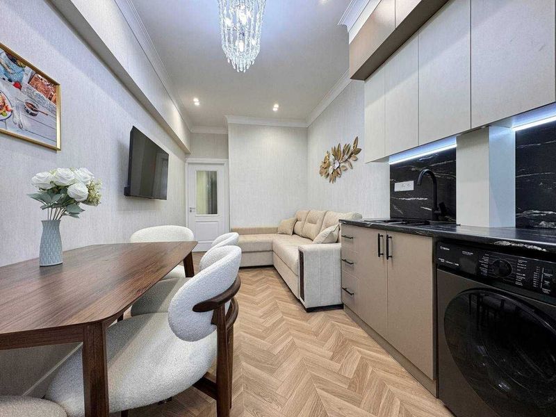 Срочная продажа 3 комнатная в центре в Новостройке Срочная продажа 3 комнатная в центре в Новостройке