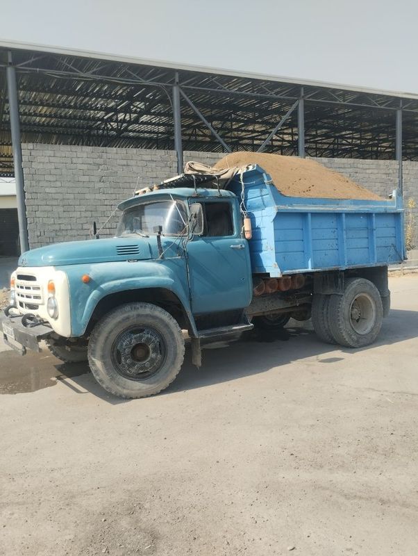 Zil sotiladi holati zor Zil sotiladi holati zor