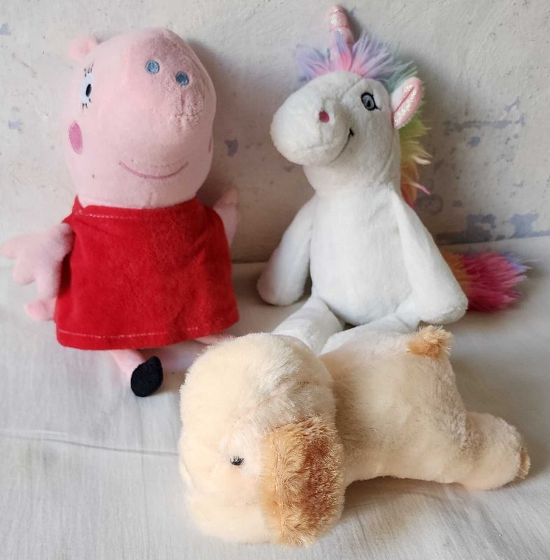 Игрушки - плюшевые собачка, единорог и свинка, цена за одну штуку Игрушки - плюшевые собачка, единорог и свинка, цена за одну штуку