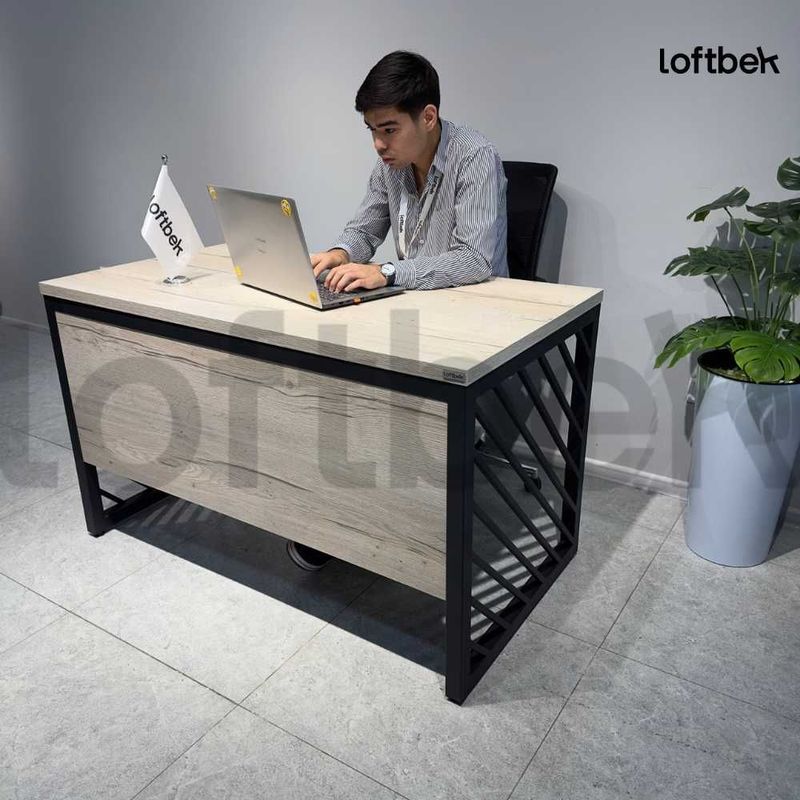 Стол в стиле лофт для офиса и дома от первых рук. Loftbek Стол в стиле лофт для офиса и дома от первых рук. Loftbek