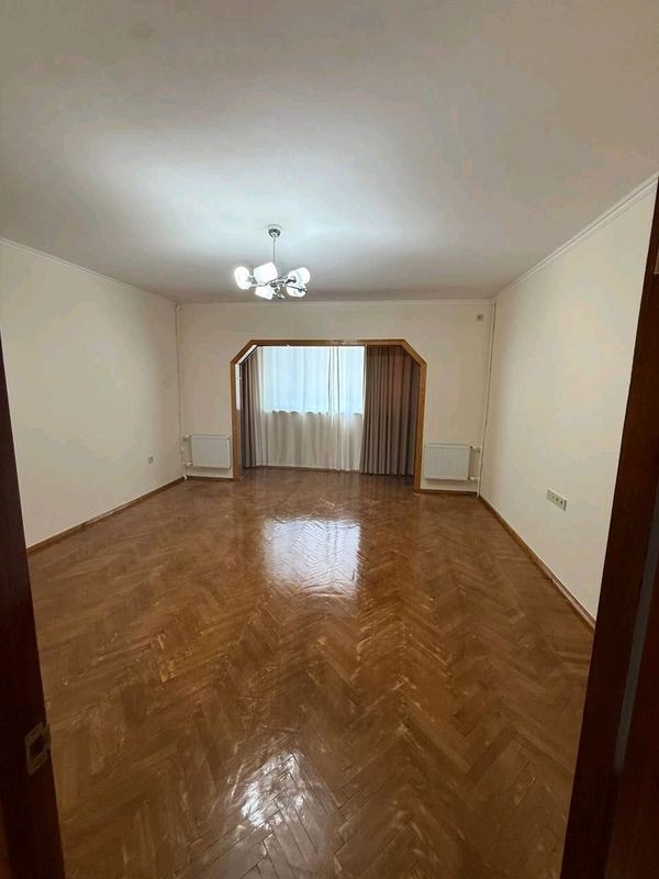 Дархан,3/5/9