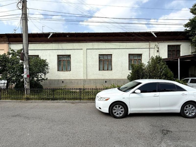 Продаётся участок Урикзор махалля 6 соток Продаётся участок Урикзор махалля 6 соток