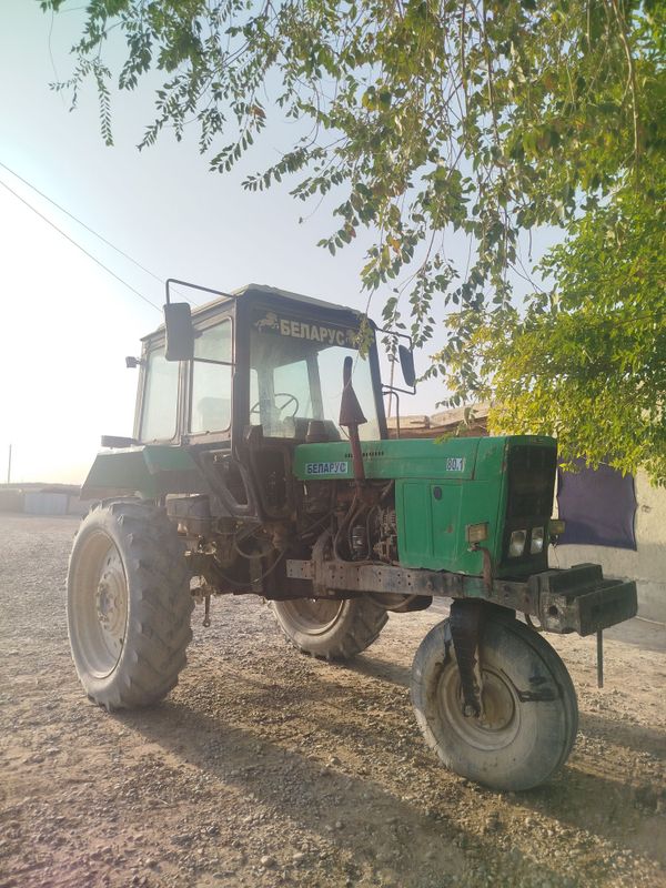 Mtz 80x sotiladi Mtz 80x sotiladi