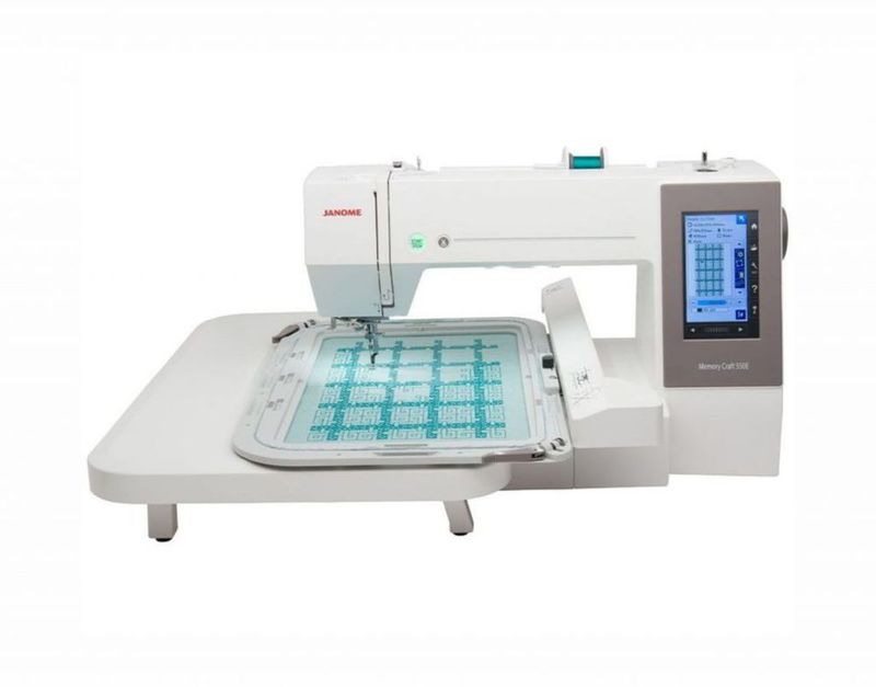 JANOME E550 vishivka