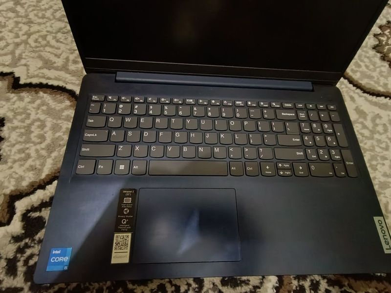 Noutbuk lenovo idea pad 3 Noutbuk lenovo idea pad 3