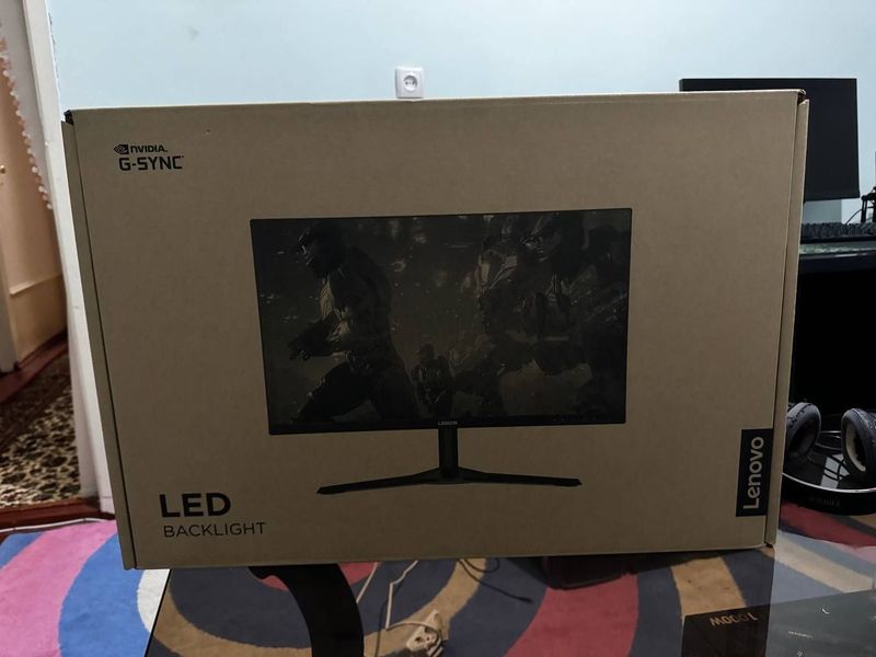 Монито Lenovo игровой, G-SYNC