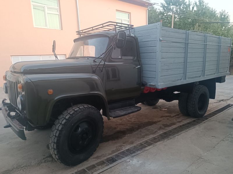 Gaz 53 Sroshna sotiladi Gaz 53 Sroshna sotiladi