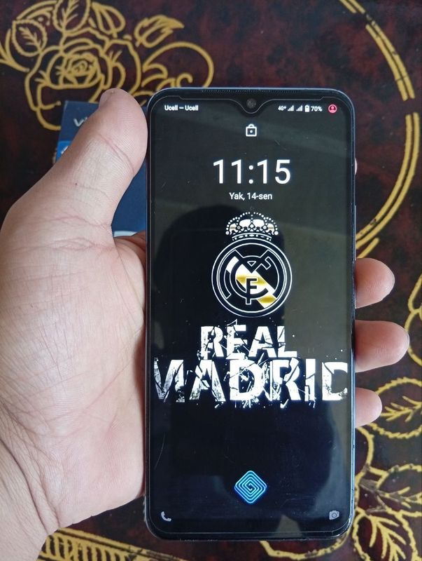 Vivo v21 kafolati bor