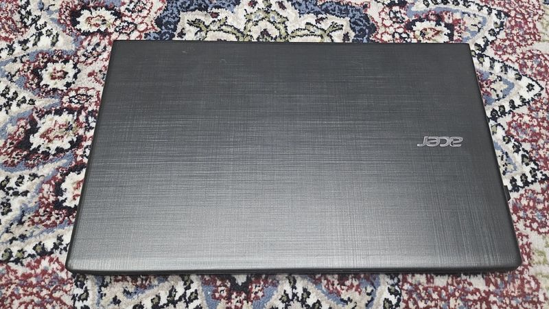 Ноутбук acer хорошим состояние Ноутбук acer хорошим состояние