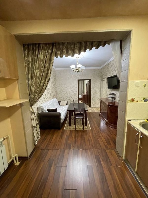 Продажа 50м²; 2в3ком Чиланзар 7 квартал/Катартал базар Продажа 50м²; 2в3ком Чиланзар 7 квартал/Катартал базар