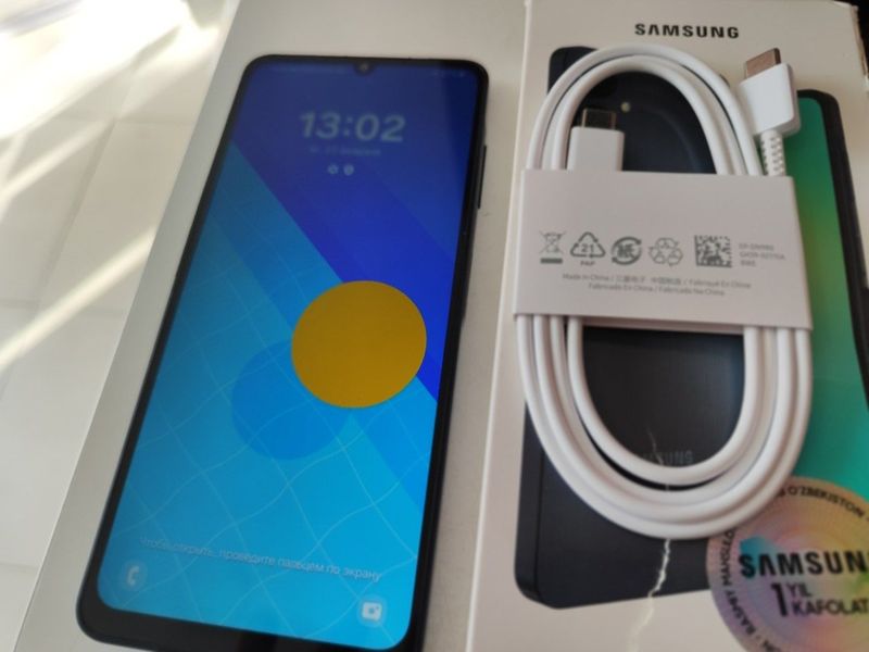 Samsung A 06 sotiladi