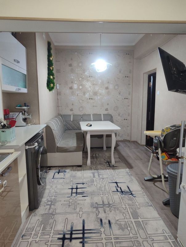 срочно продается своя 2-ком квартира. срочно продается своя 2-ком квартира.