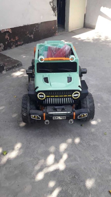 Bolalar Moshinasi Jeep 4x4 Bolalar Moshinasi Jeep 4x4
