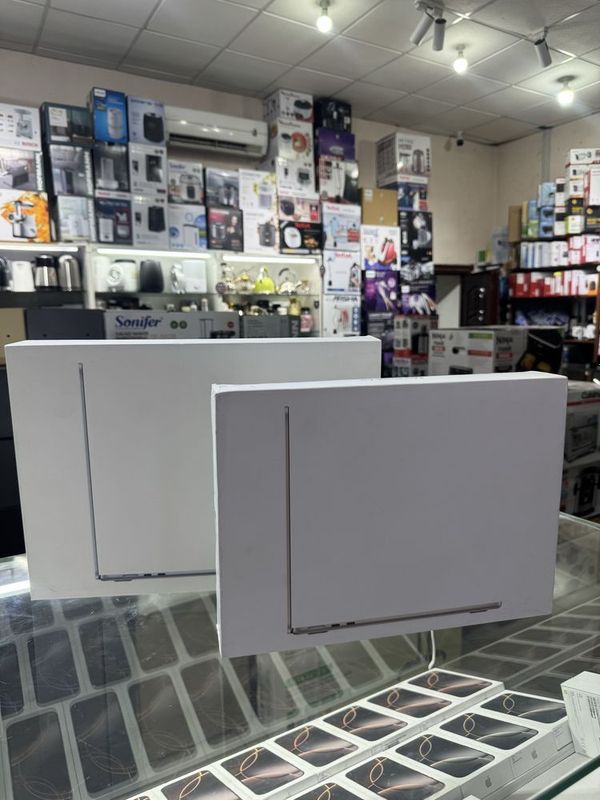 Macbook air m4 16/256 mix Macbook air m4 16/256 mix