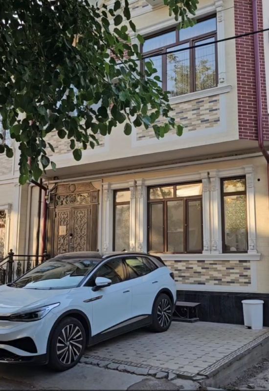 Продается Евро дом 3 сот Шота Руставели, Мероз махаля, Яккасарай Продается Евро дом 3 сот Шота Руставели, Мероз махаля, Яккасарай