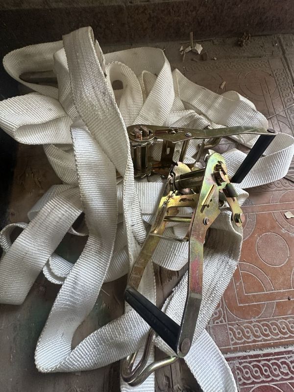 Ip sotladi donasi komplekt 100mingdan Ip sotladi donasi komplekt 100mingdan
