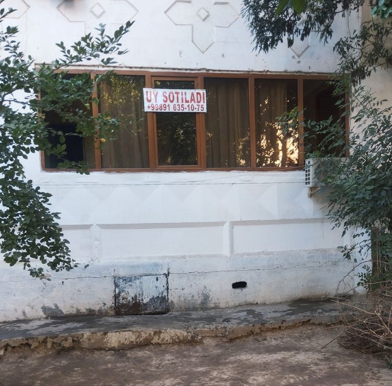 Srochka dom sotiladi