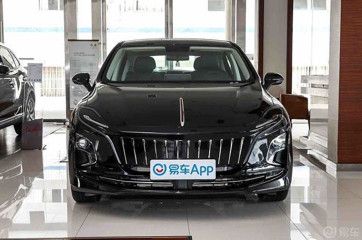 Hongqi EQM5 500KM