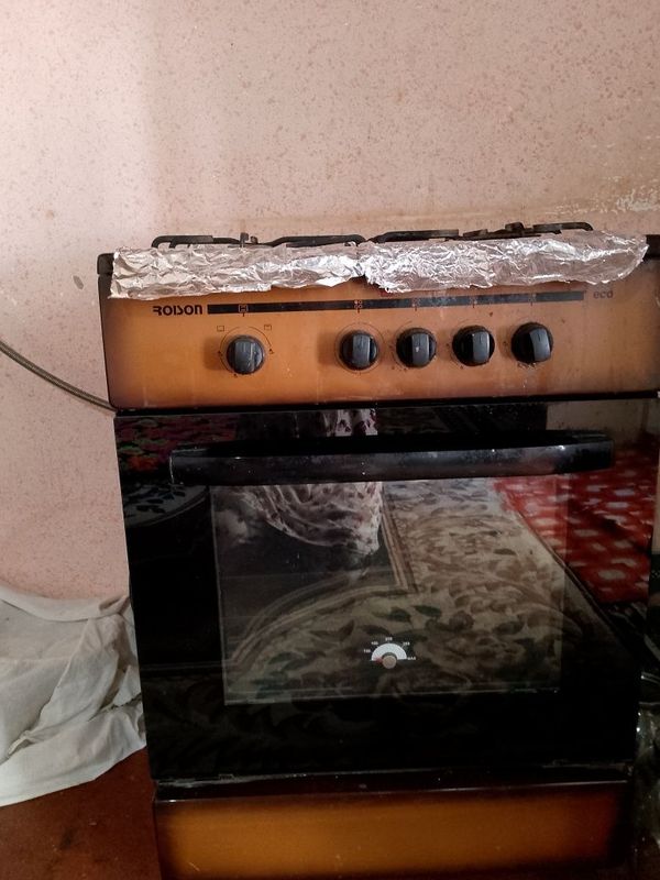 Gaz plitasi kam ishlatilgan yangi