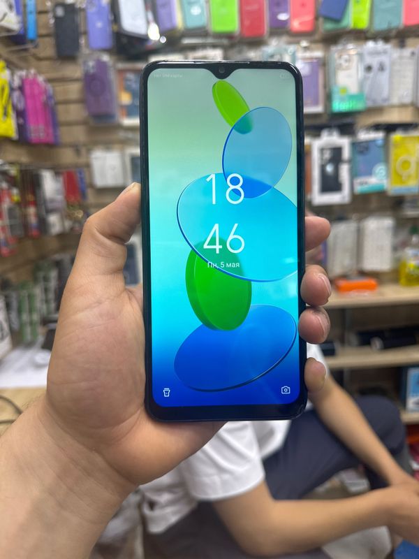 Infinix smart 6 plus 64 gb Infinix smart 6 plus 64 gb