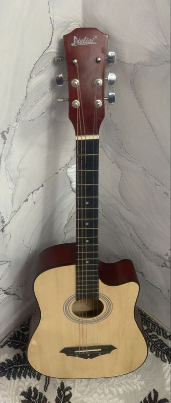 Gitara Made in china Gitara Made in china