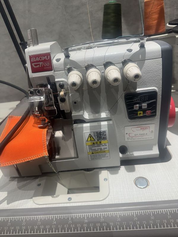 Оверлок (Baoyu GT-700D-4) Оверлок (Baoyu GT-700D-4)