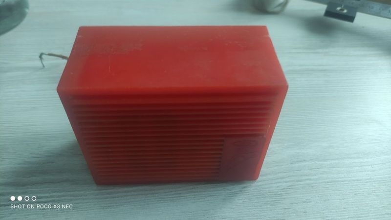 Звонок для двери. 220 v Сигнал, звук "соловей". Звонок для двери. 220 v Сигнал, звук "соловей".