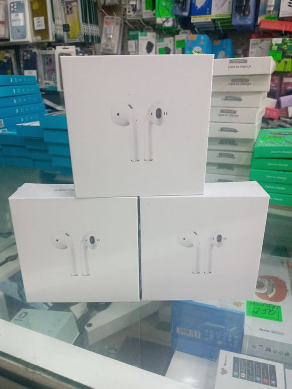 Продаётся наушники air pods air pods pro все модели Продаётся наушники air pods air pods pro все модели