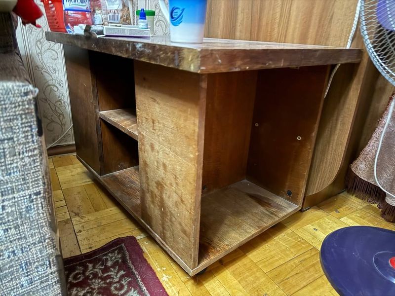 Отдам даром столик Отдам даром столик