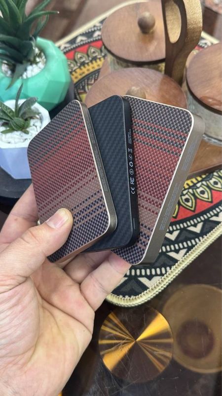 Power bank Keephone Original Carbon Brendy 5.000/10.000mah Pitaka Power bank Keephone Original Carbon Brendy 5.000/10.000mah Pitaka