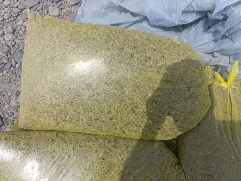 Silos qoplik 20 kg va katta qopli 35 kg Silos qoplik 20 kg va katta qopli 35 kg