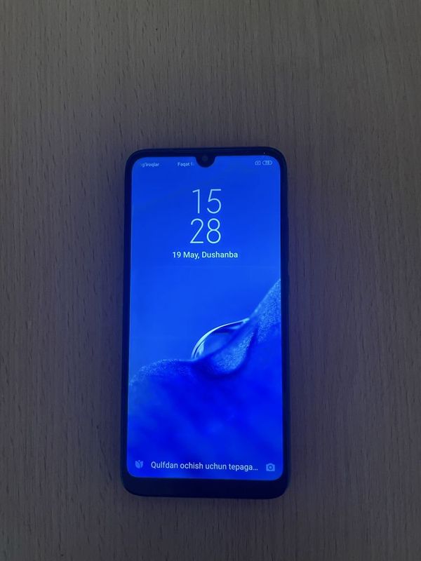redmi 7 32GB karobka dakment bor redmi 7 32GB karobka dakment bor