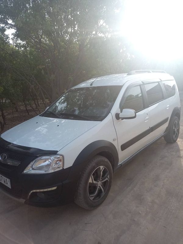 Lada Largus Sotiladi Lada Largus Sotiladi