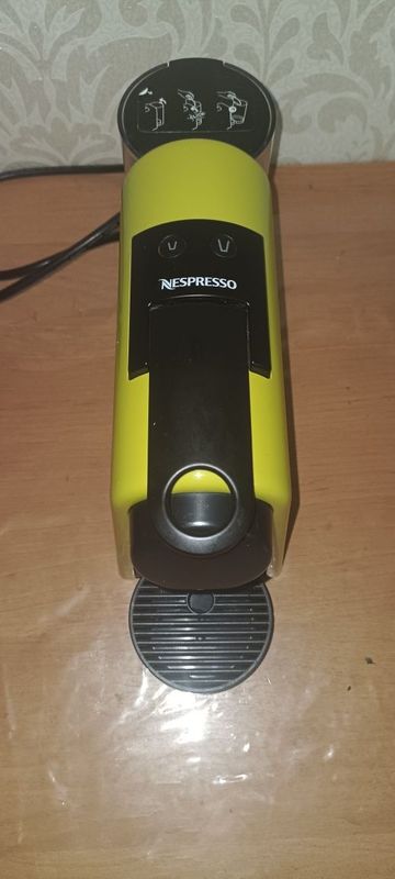 Кофе машина 799000 сум Кофе машина 799000 сум