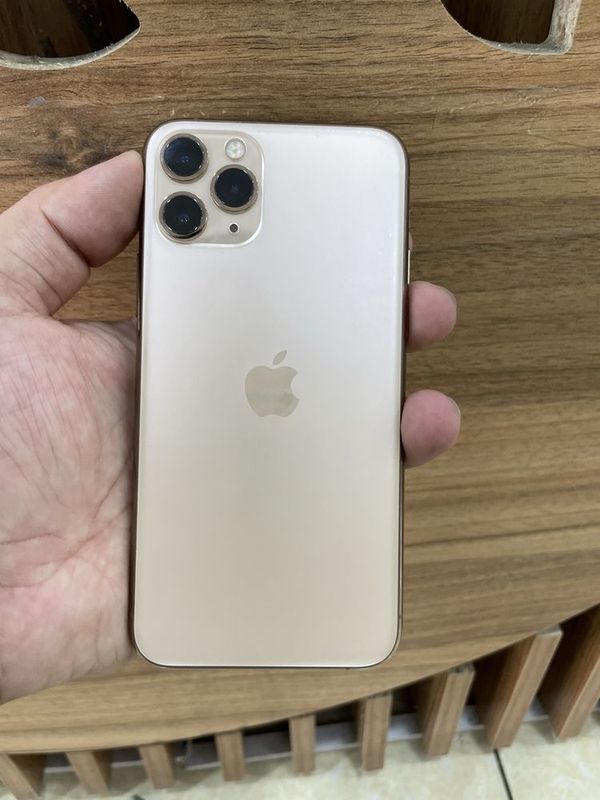 Iphone 11 pro holati yaxshi Iphone 11 pro holati yaxshi