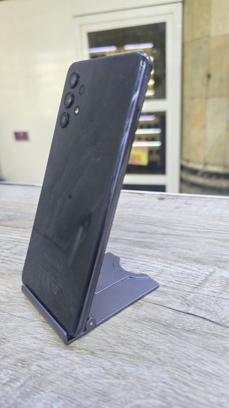 Samsung A 32 joyi 4ga 64tali Samsung A 32 joyi 4ga 64tali